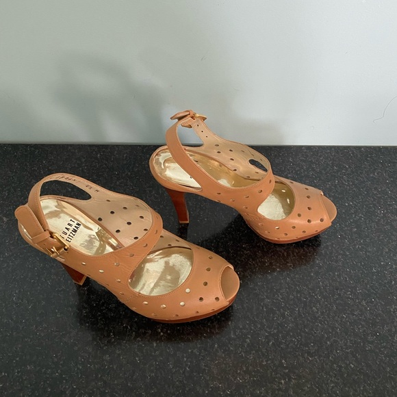 Stuart Weitzman Nude Leather Mary Jane Heels - Picture 5 of 5